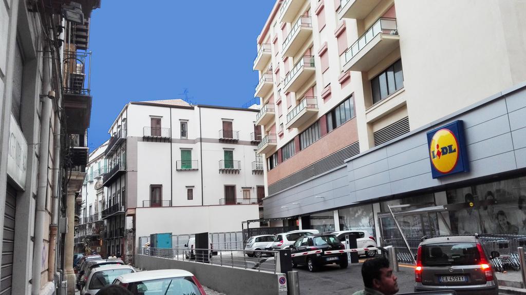 Ferienwohnung AFFITTI BREVi Palermo Exterior foto